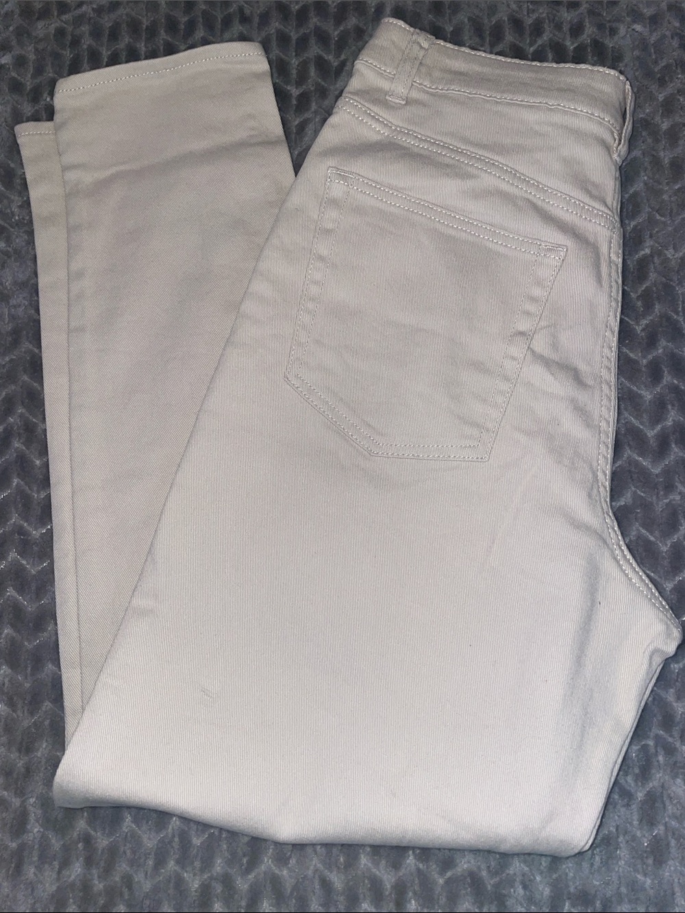 H&M DIVIDED Women's Beige Skinny Jeans Size 8 Stretch Ankle Pants